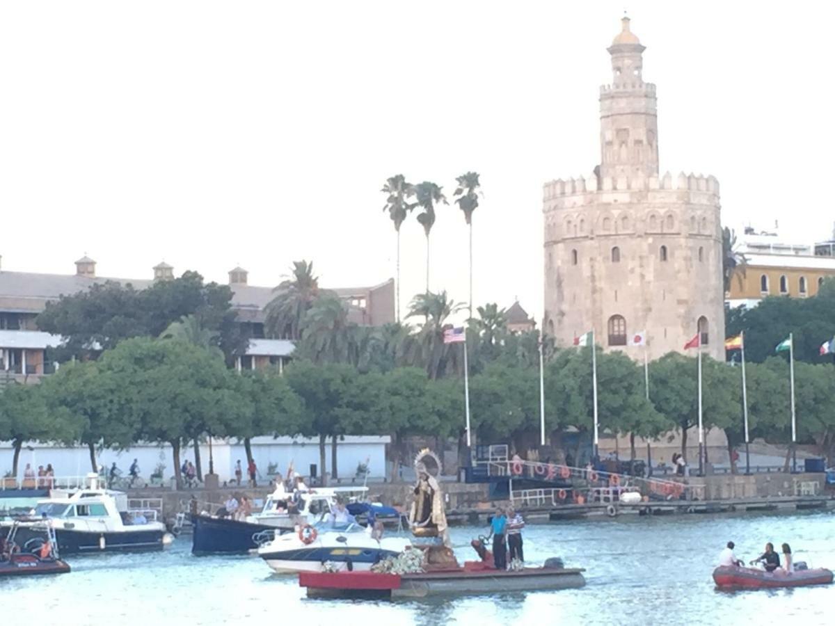 Apartamento Betis a la Orilla del Guadalquivir&Vistas a la Giralda Sevilla Exterior foto